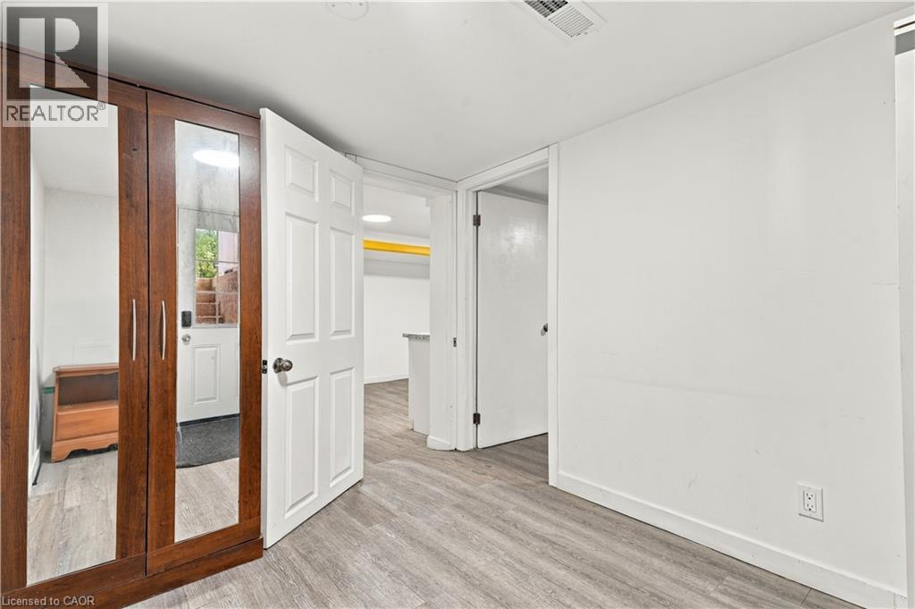 168 Fifth Avenue Unit# 2, Kitchener, Ontario N2C 1P7 - Photo 9 - 40870820
