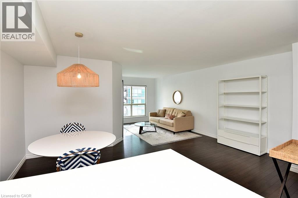 25 The Esplanade Unit# 1611, Toronto, Ontario  M5E 1W5 - Photo 17 - 40869608