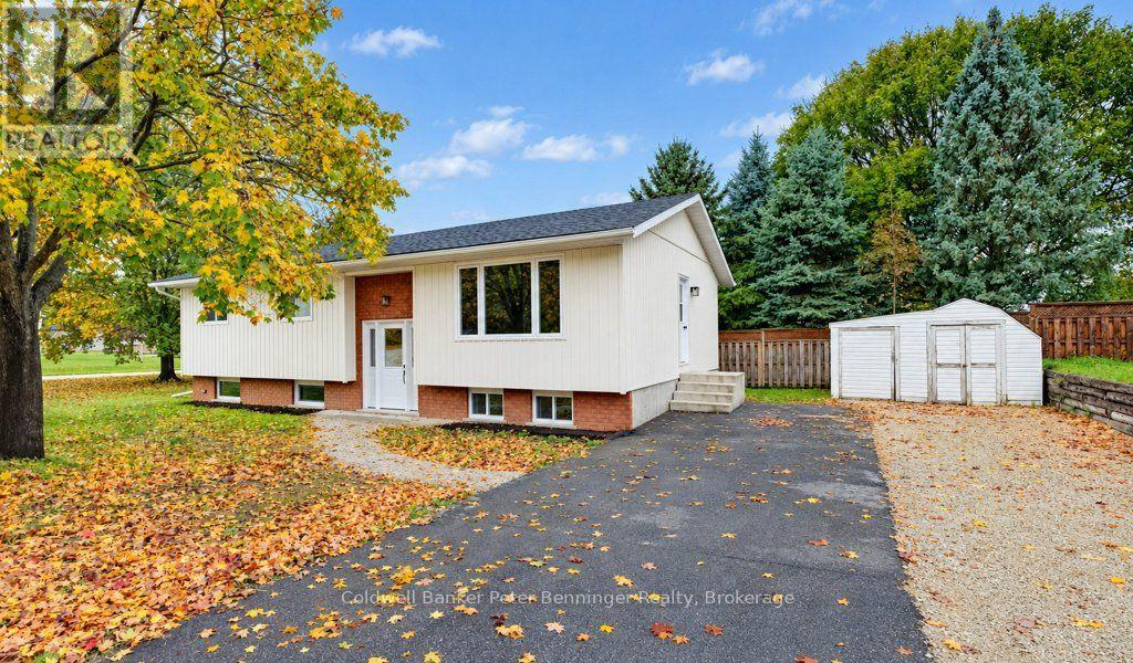 15 George Street, Brockton, Ontario  N0G 2V0 - Photo 2 - X14094872