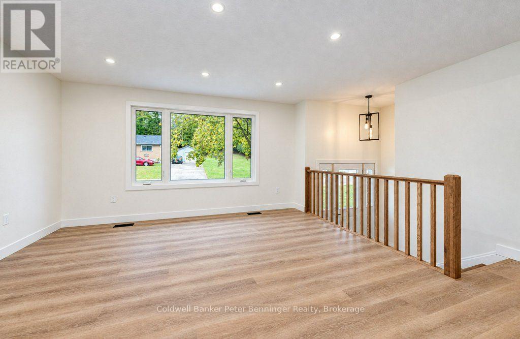 15 George Street, Brockton, Ontario  N0G 2V0 - Photo 7 - X14094872