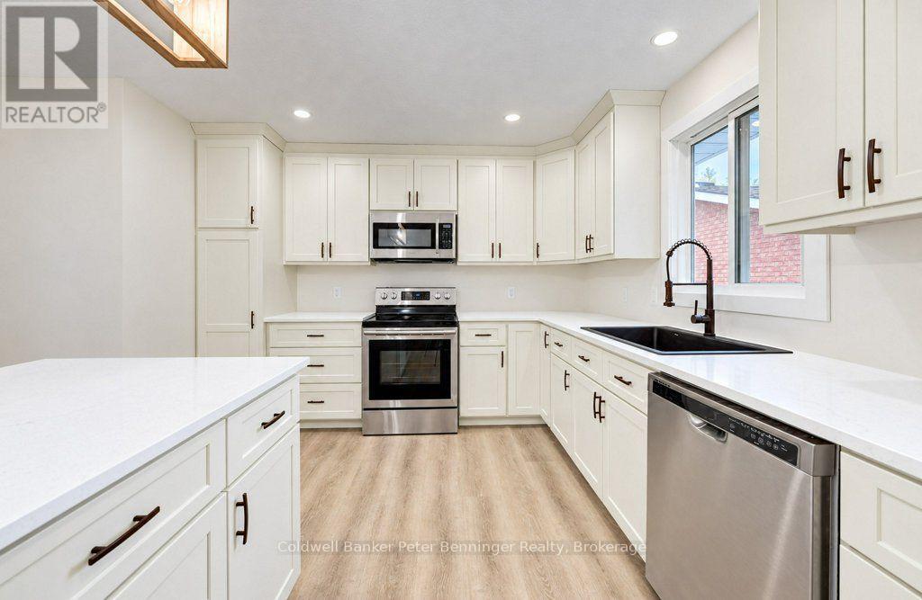 15 George Street, Brockton, Ontario  N0G 2V0 - Photo 8 - X14094872