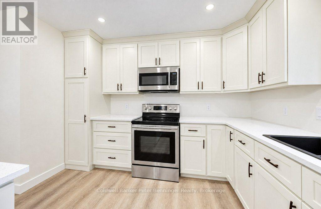 15 George Street, Brockton, Ontario  N0G 2V0 - Photo 9 - X14094872