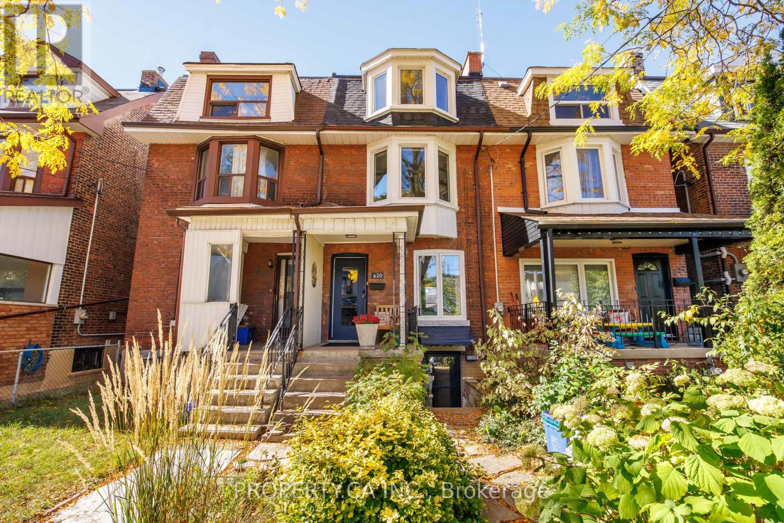 620 CRAWFORD STREET, Toronto, Ontario