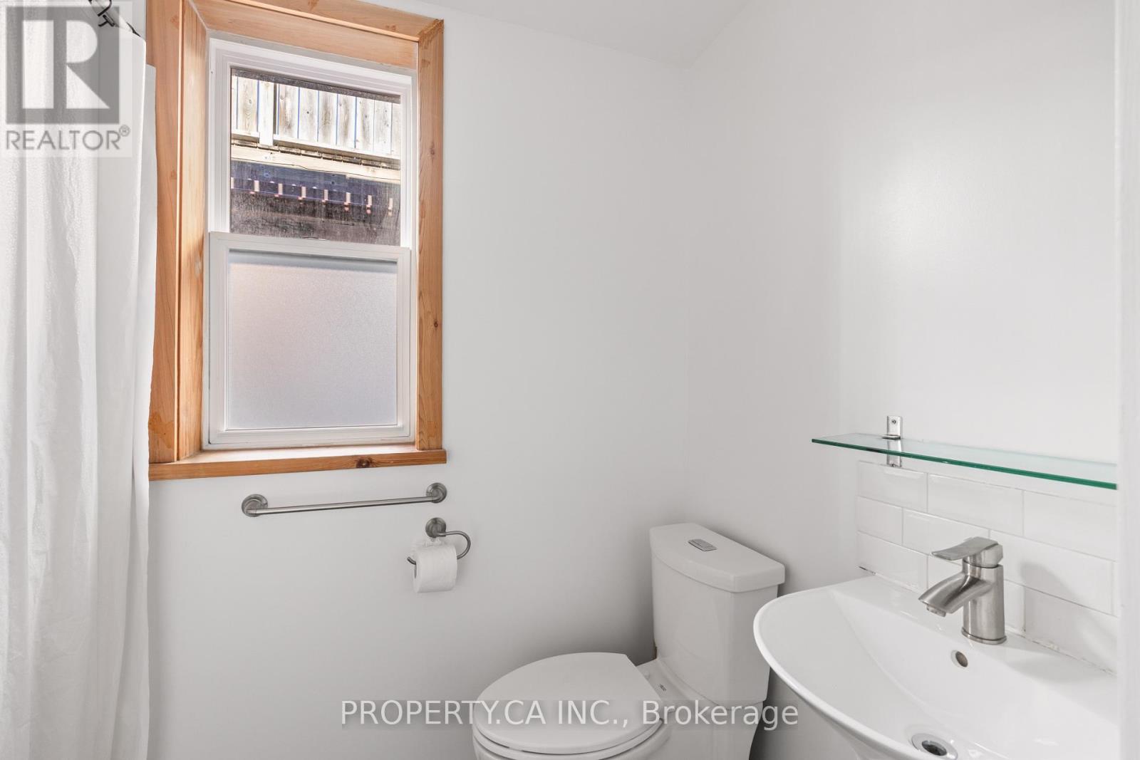 620 Crawford Street, Toronto, Ontario  M6G 3K2 - Photo 28 - C14094820