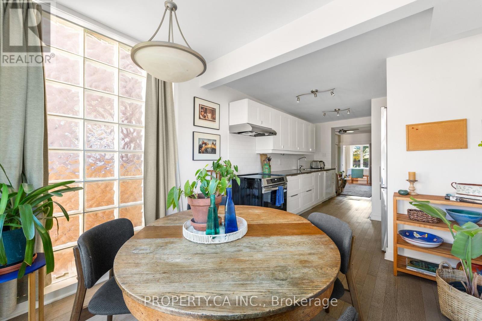 620 Crawford Street, Toronto, Ontario  M6G 3K2 - Photo 9 - C14094820