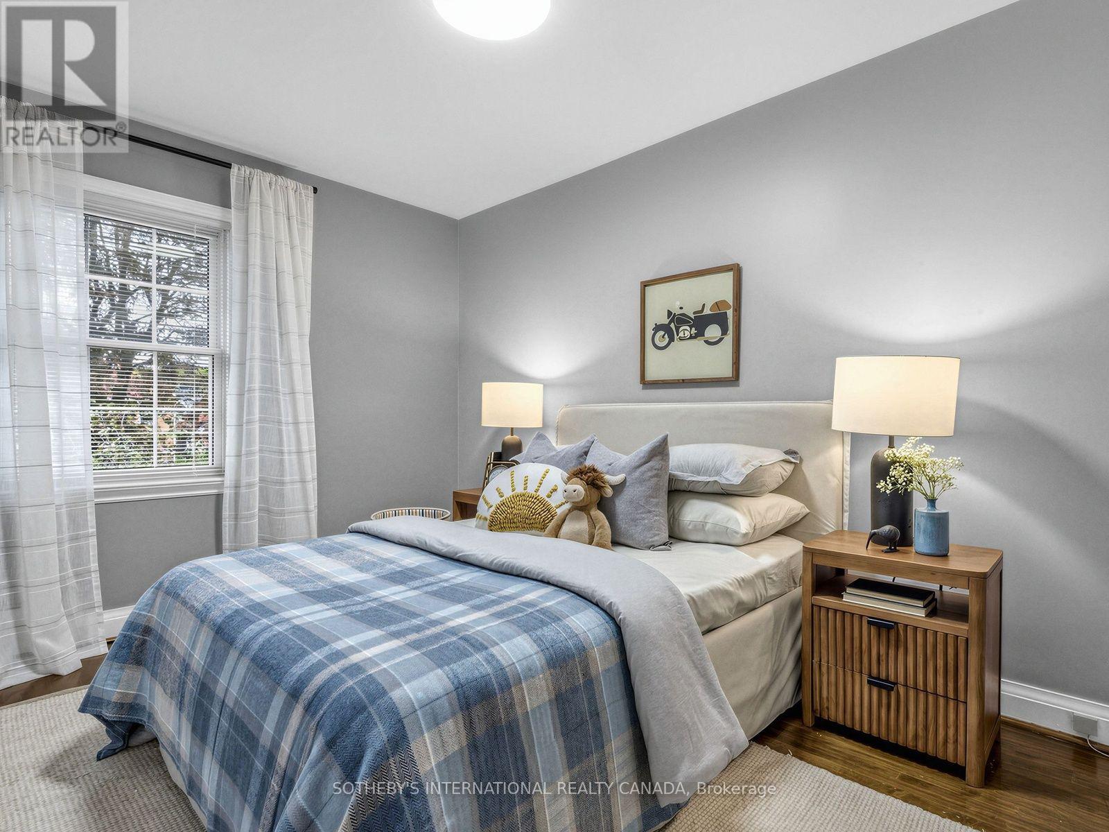 22 Thursfield Crescent, Toronto, Ontario  M4G 2N5 - Photo 20 - C14094828