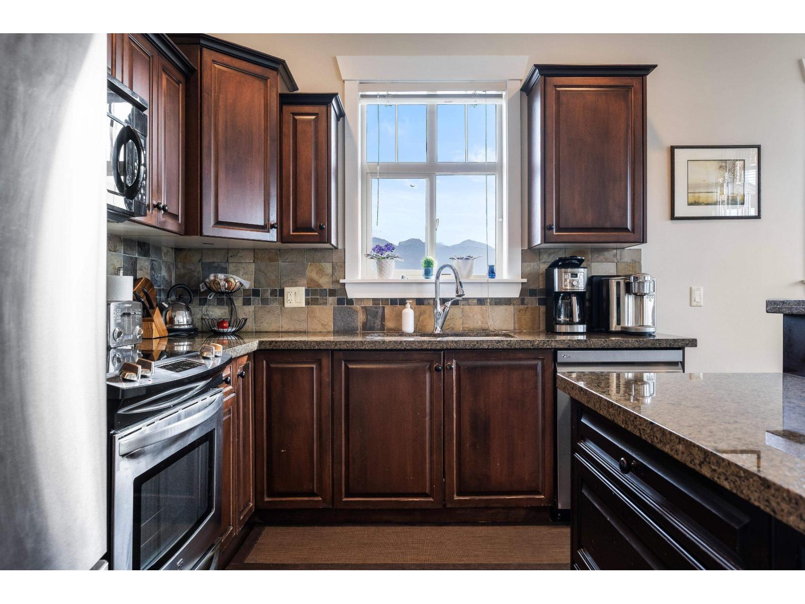 412 45893 CHESTERFIELD AVENUE|Chilliwack Downtown