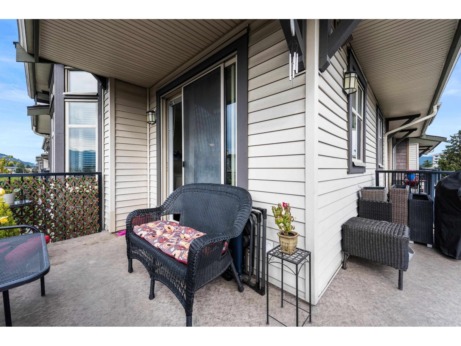 412 45893 CHESTERFIELD AVENUE|Chilliwack Downtown