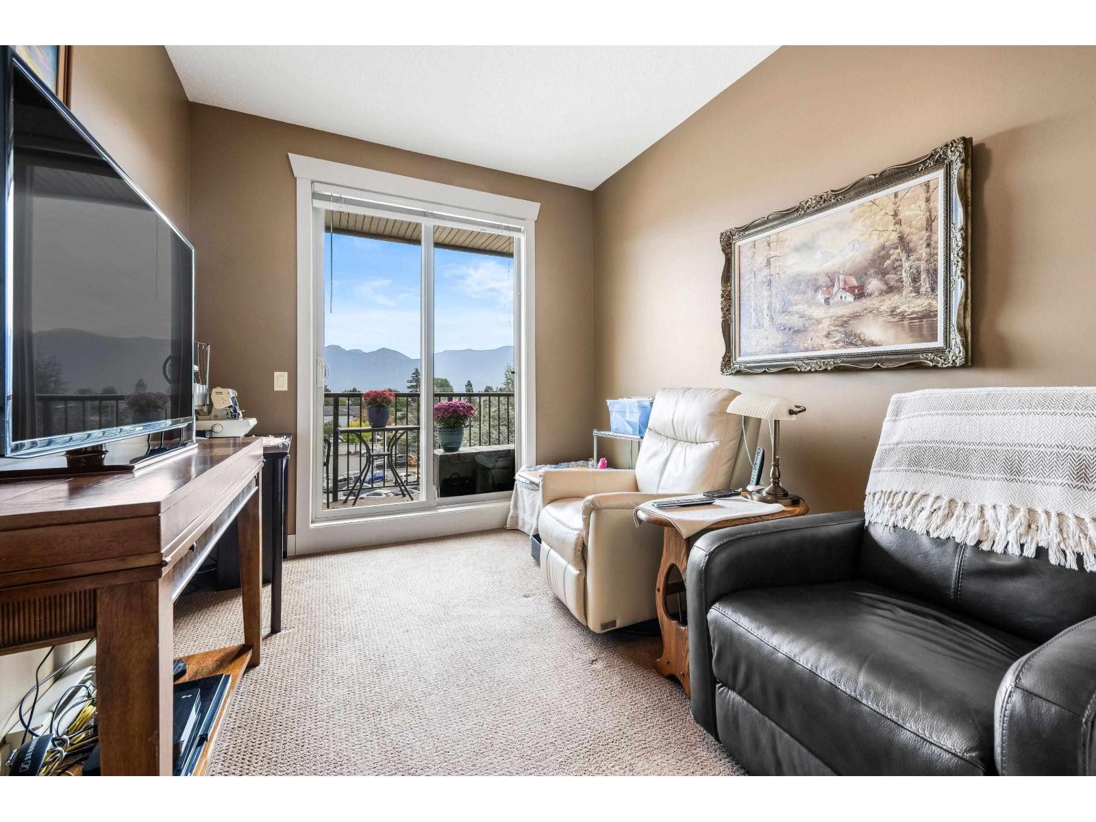 412 45893 CHESTERFIELD AVENUE|Chilliwack Downtown