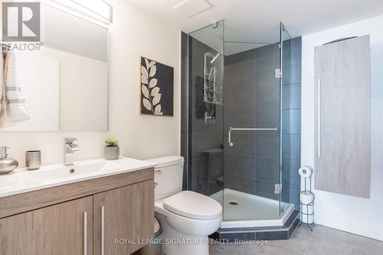 1806 - 33 Harbour Square, Toronto, Ontario M5J 2G2 - Photo 24 - C14094912