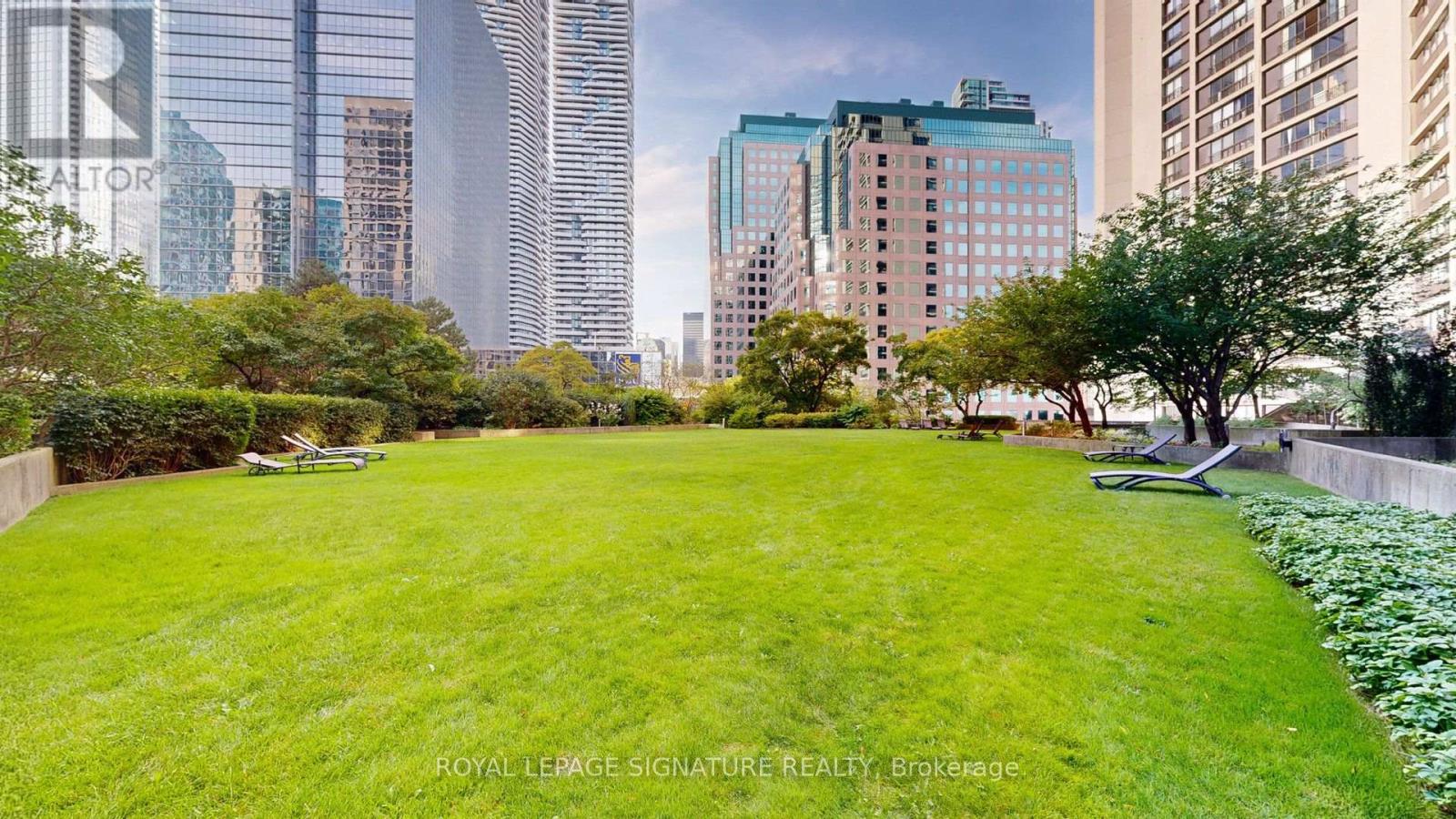 1806 - 33 Harbour Square, Toronto, Ontario M5J 2G2 - Photo 29 - C14094912