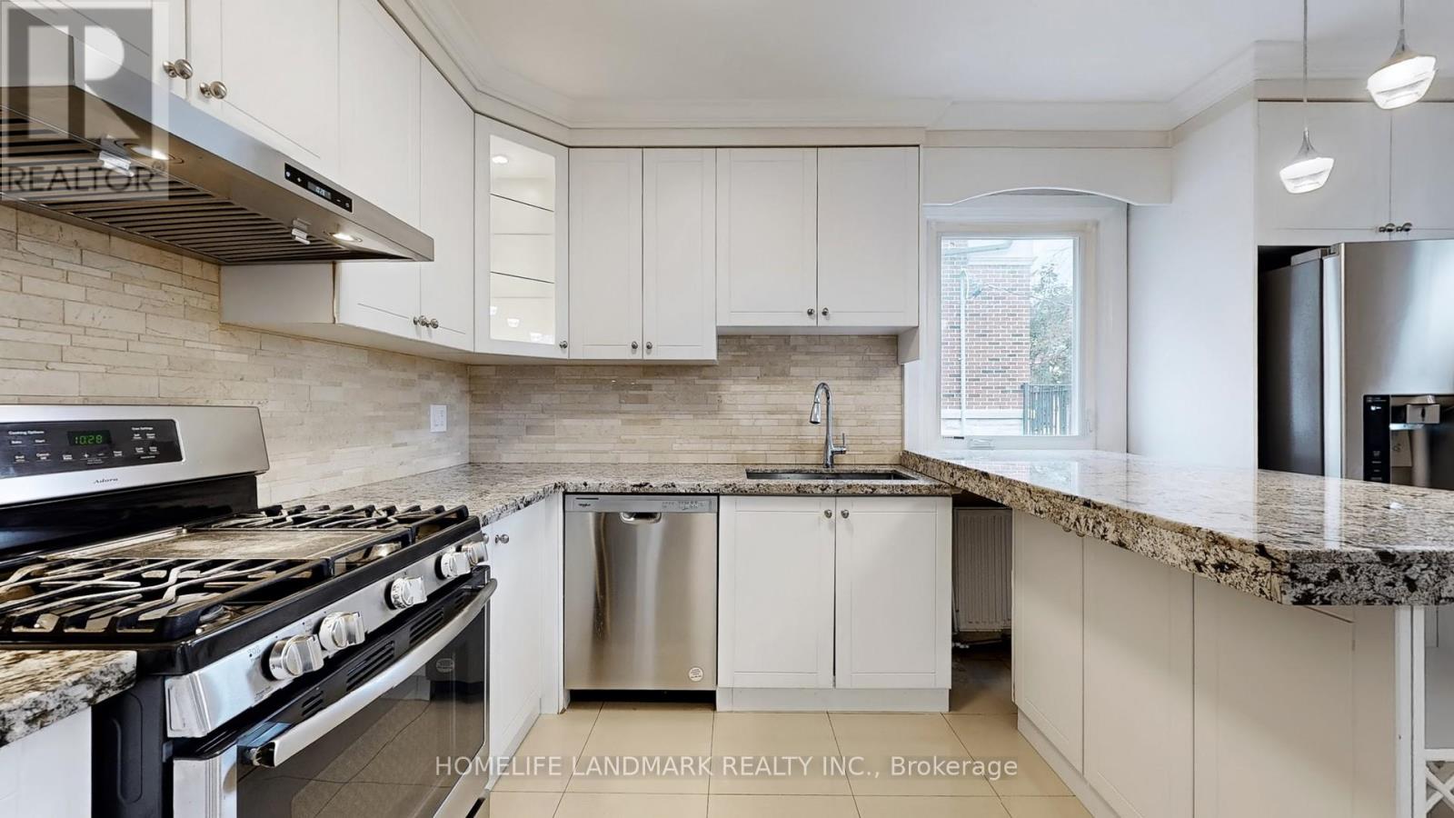 107 Lawrence Crescent, Toronto, Ontario  M4N 1N5 - Photo 11 - C14094914