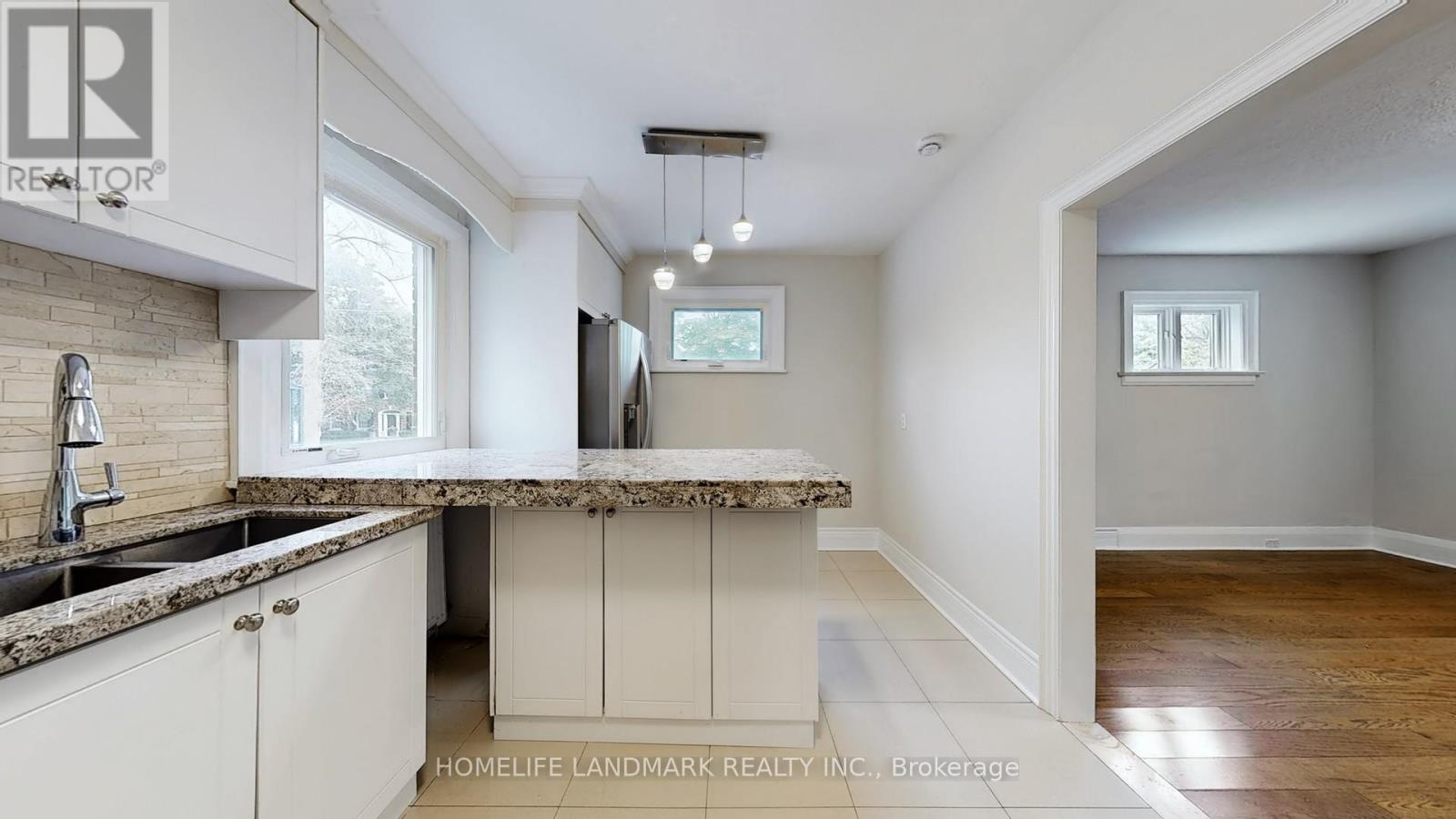 107 Lawrence Crescent, Toronto, Ontario  M4N 1N5 - Photo 12 - C14094914