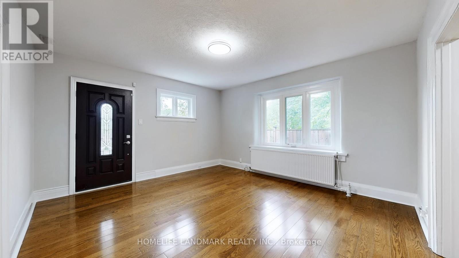 107 Lawrence Crescent, Toronto, Ontario  M4N 1N5 - Photo 3 - C14094914