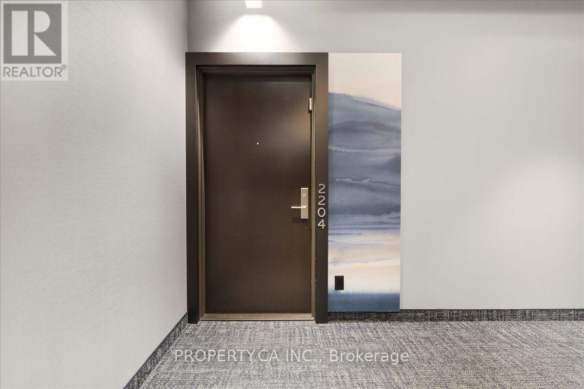 2204 - 181 Bedford Road, Toronto, Ontario M5R 0C2 - Photo 2 - C14094972