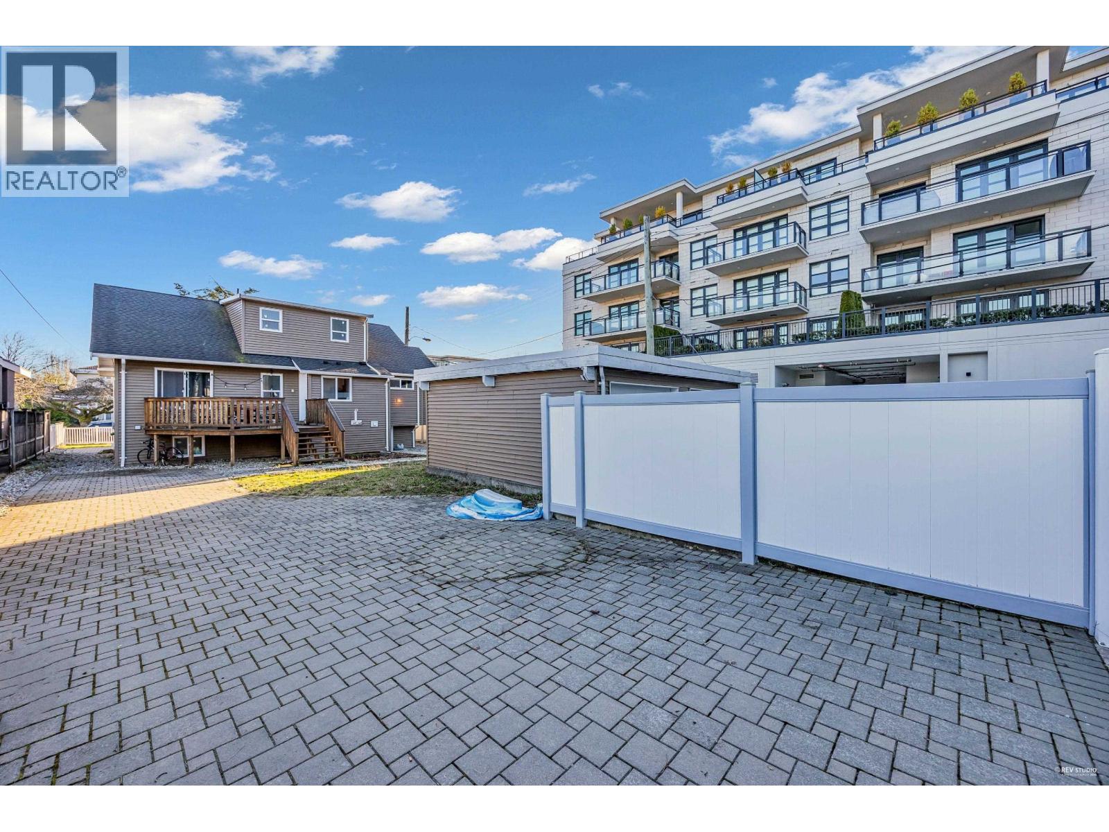 2079 W 46th Avenue, Vancouver, British Columbia  V6M 2K8 - Photo 34 - R3175896