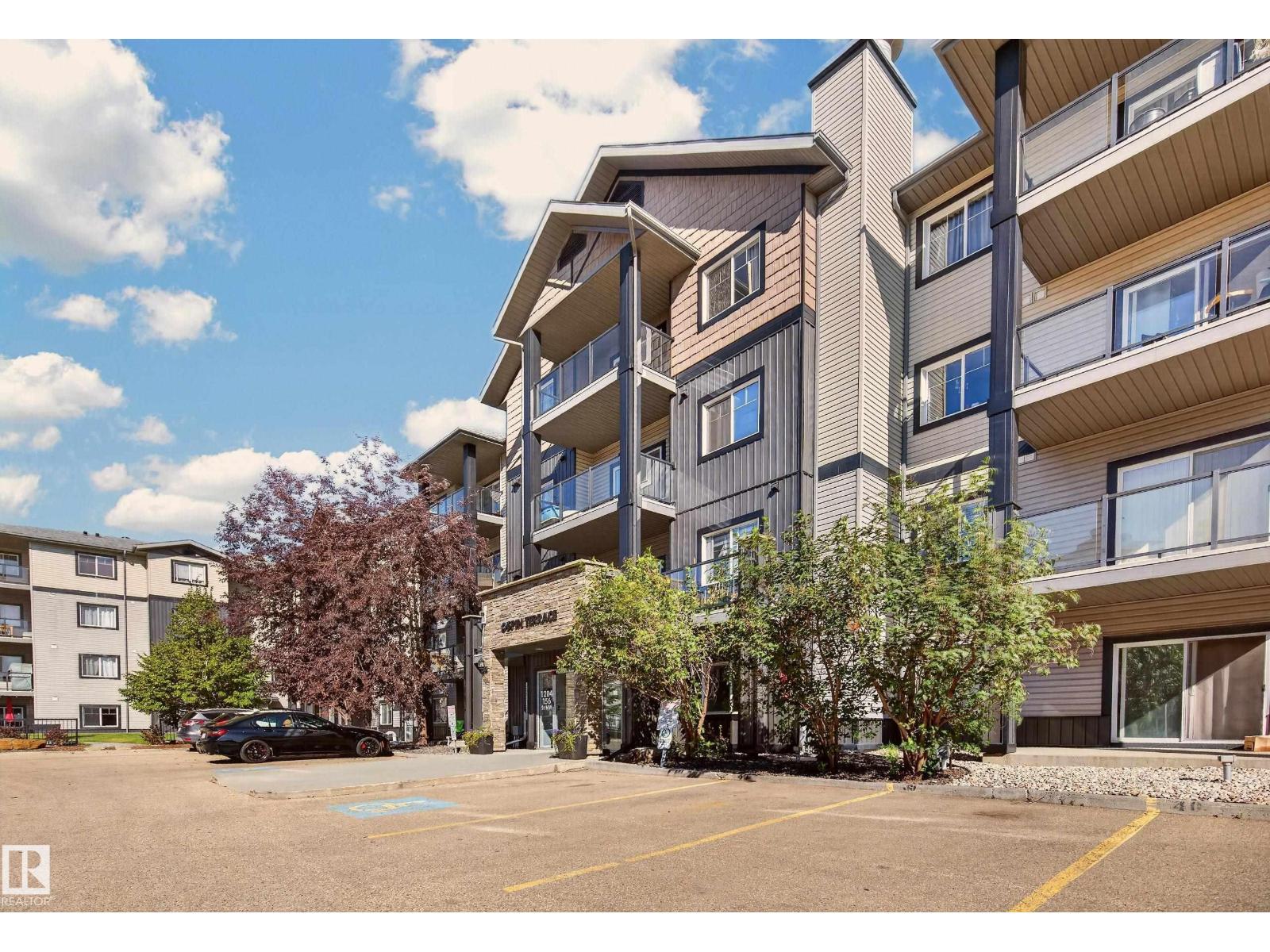#405 1204 156 ST NW