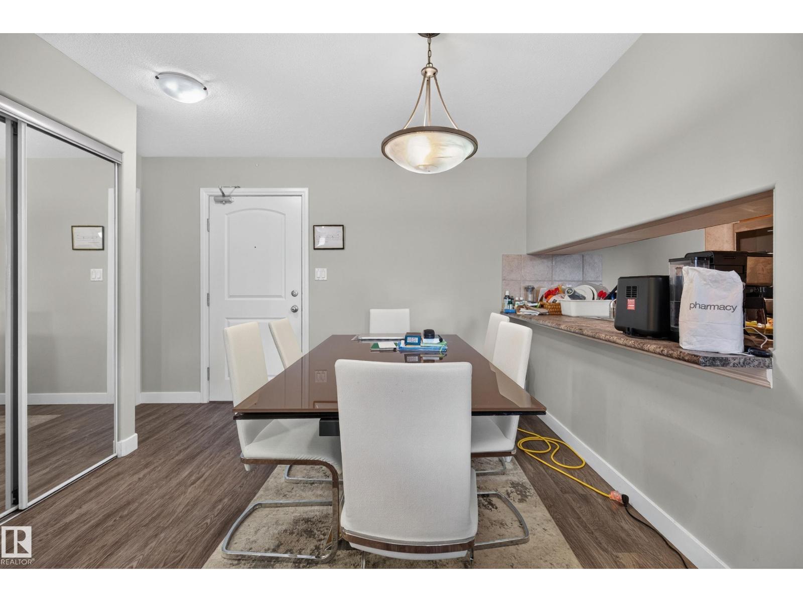 #405 1204 156 ST NW
