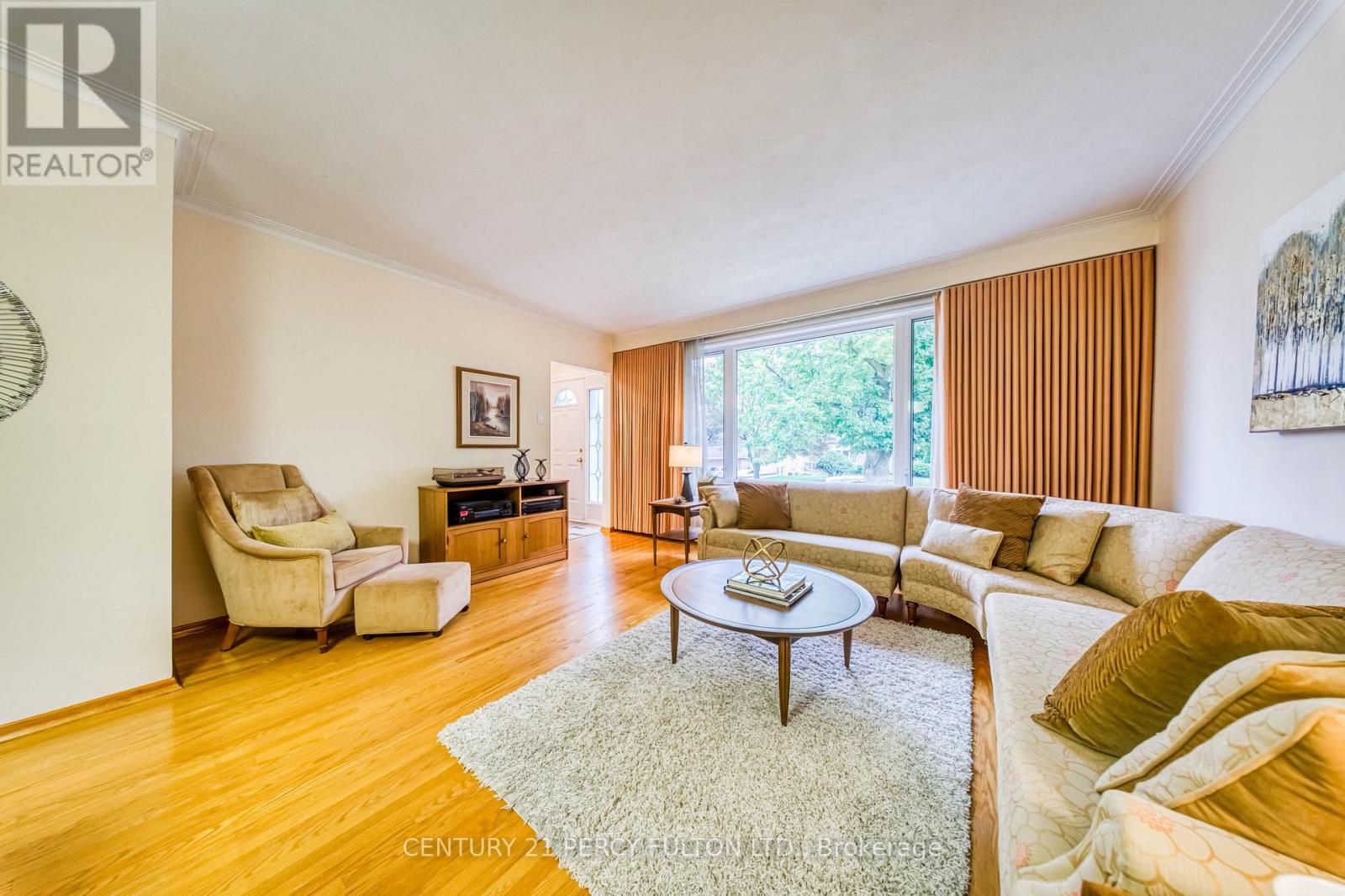 32 Bromton Drive, Toronto, Ontario  M1P 4B8 - Photo 9 - E14095018