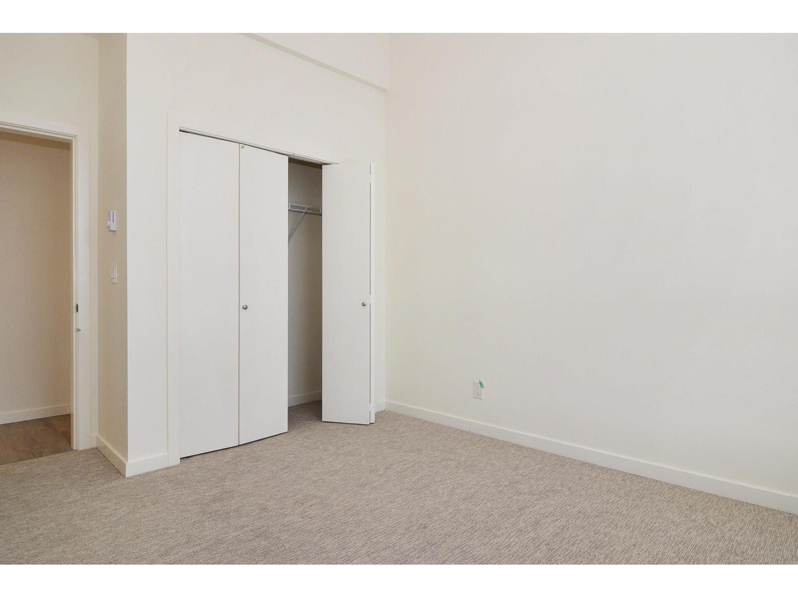 B408 20087 68 AVENUE