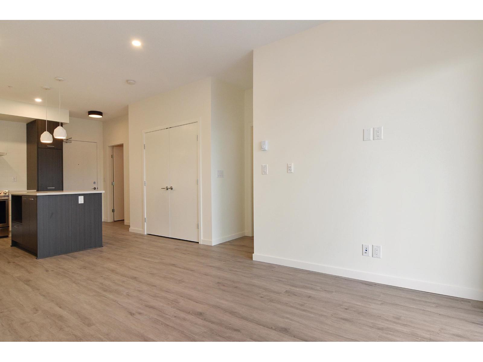 B408 20087 68 AVENUE
