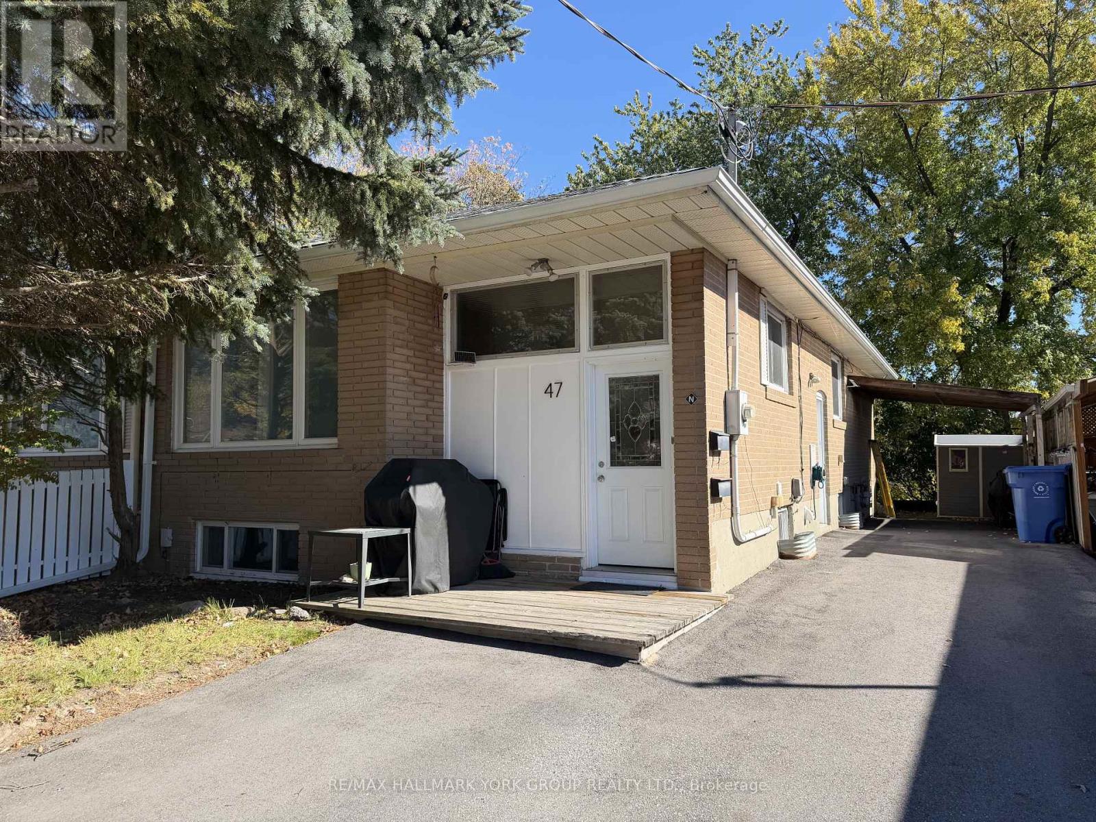 LOWER - 47 LONGFORD DRIVE