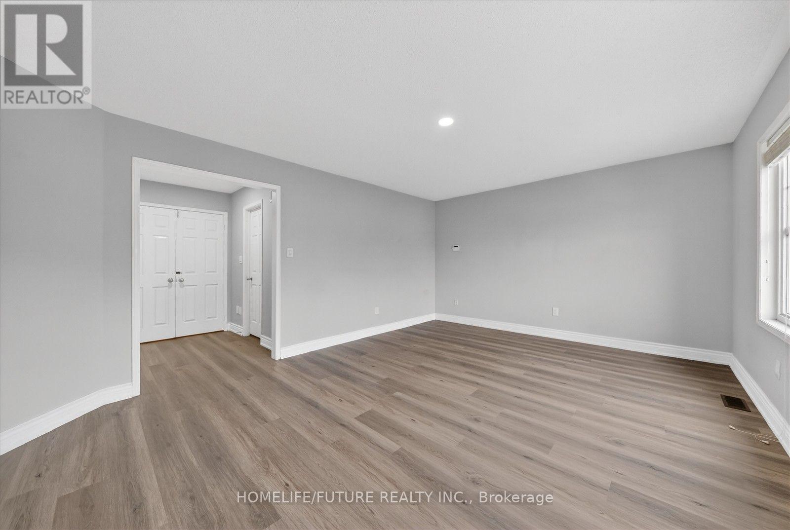 939 Miller Park Avenue, Bradford West Gwillimbury (Bradford), Ontario  L3Z 0L6 - Photo 22 - N14095028