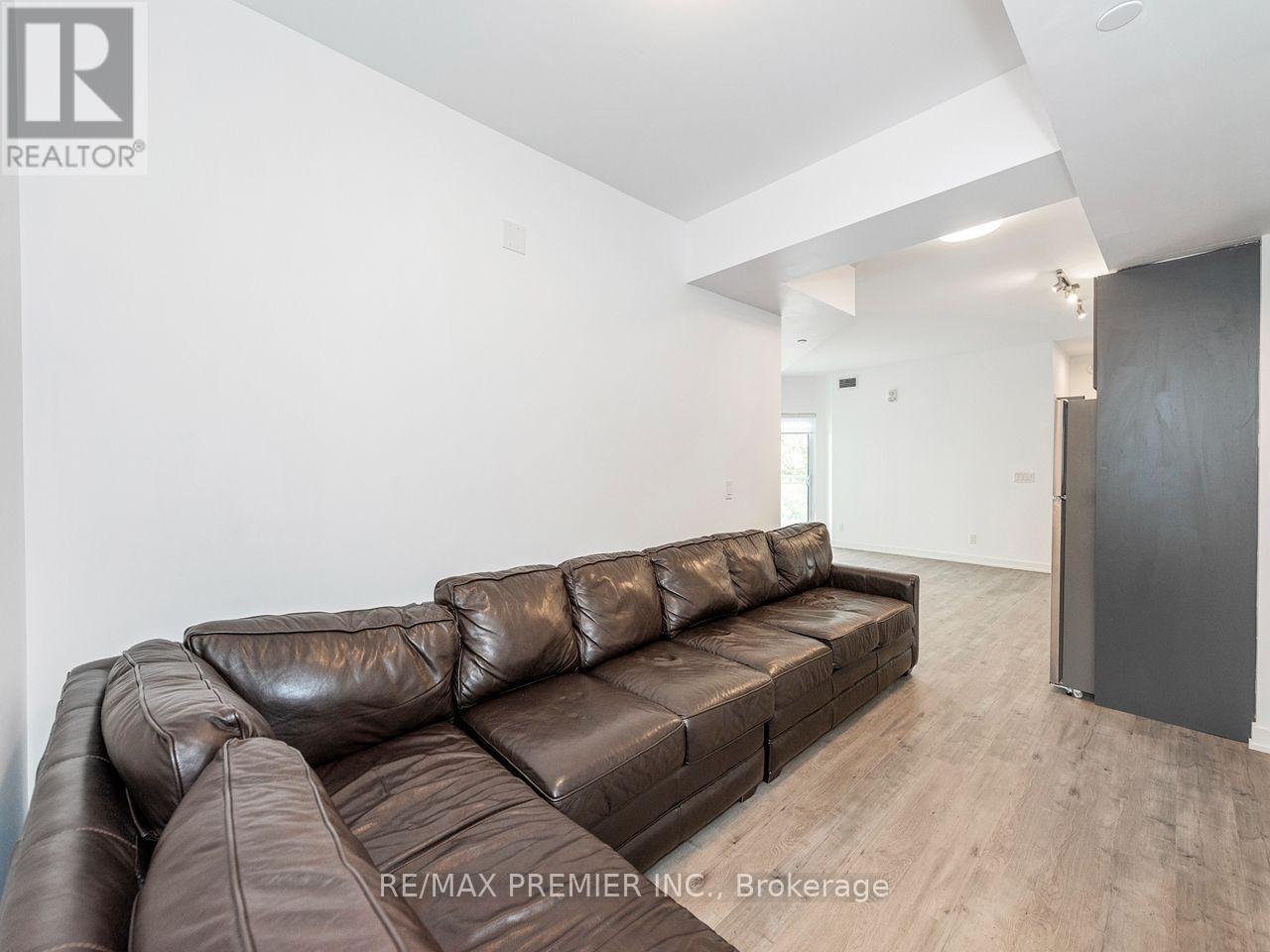 408 - 56 Lakeside Terrace, Barrie, Ontario L4M 7B9 - Photo 16 - S14094824