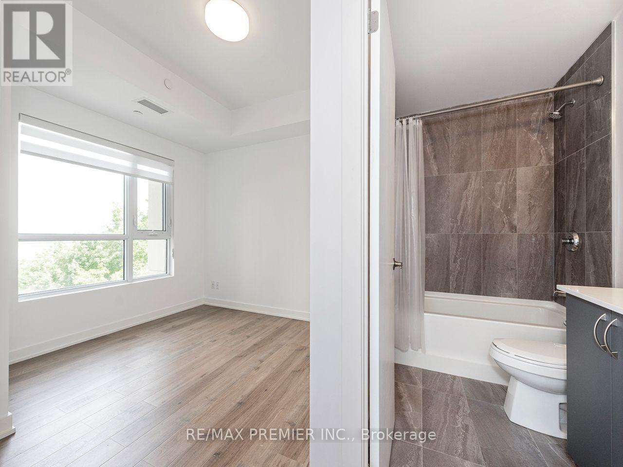 408 - 56 Lakeside Terrace, Barrie, Ontario L4M 7B9 - Photo 26 - S14094824