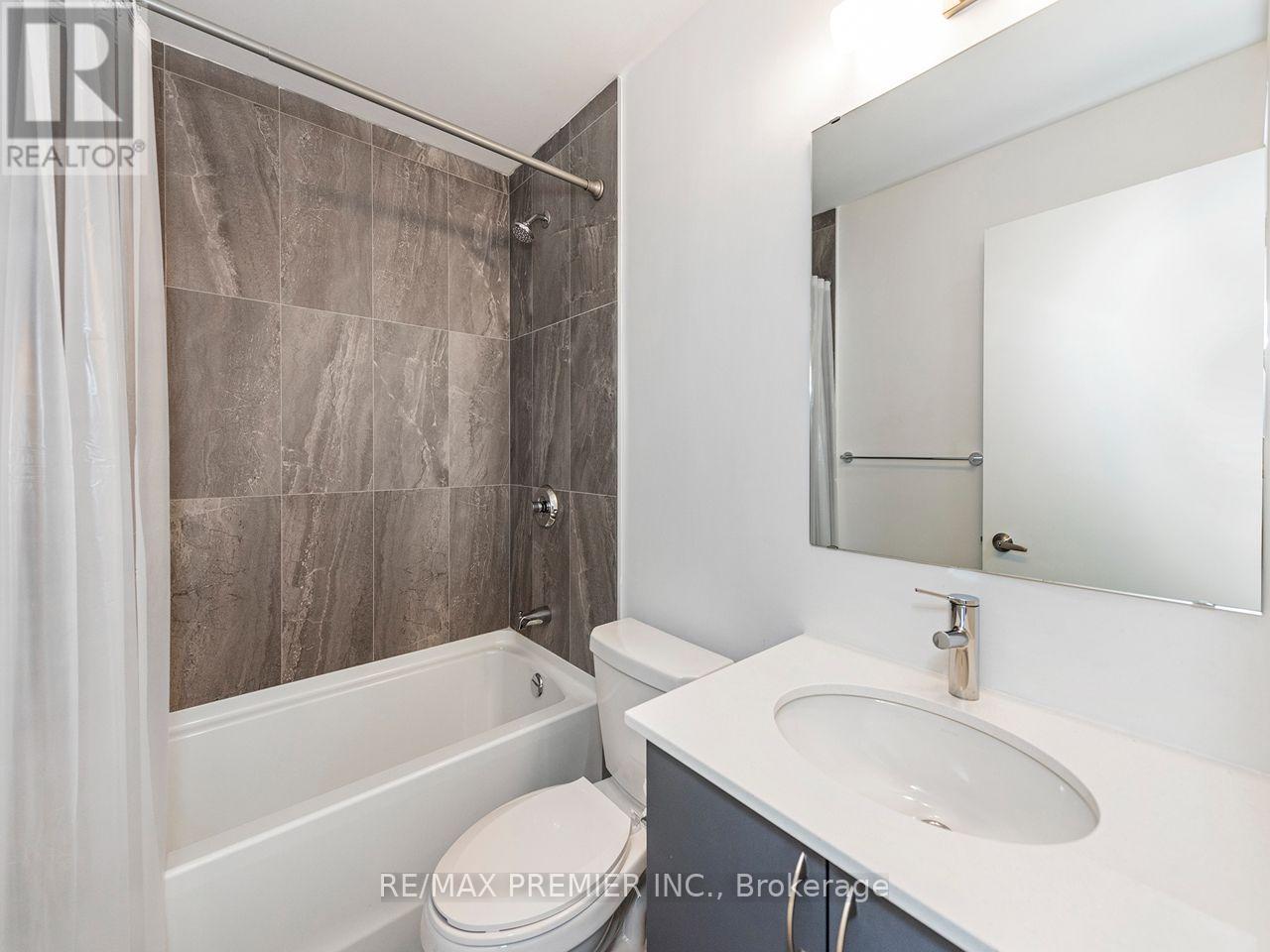 408 - 56 Lakeside Terrace, Barrie, Ontario L4M 7B9 - Photo 27 - S14094824