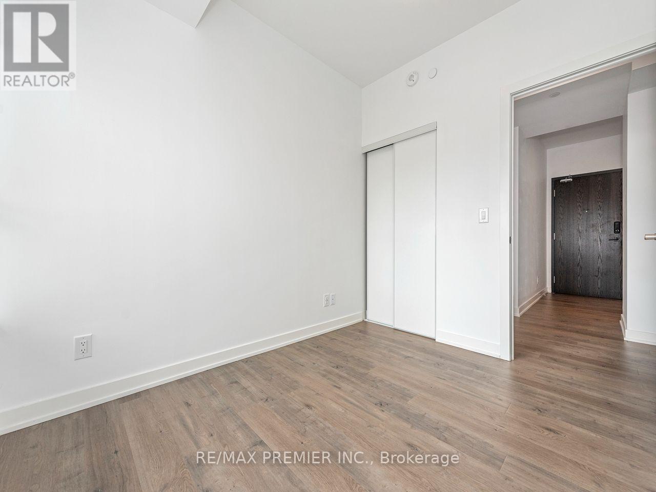 408 - 56 Lakeside Terrace, Barrie, Ontario L4M 7B9 - Photo 36 - S14094824