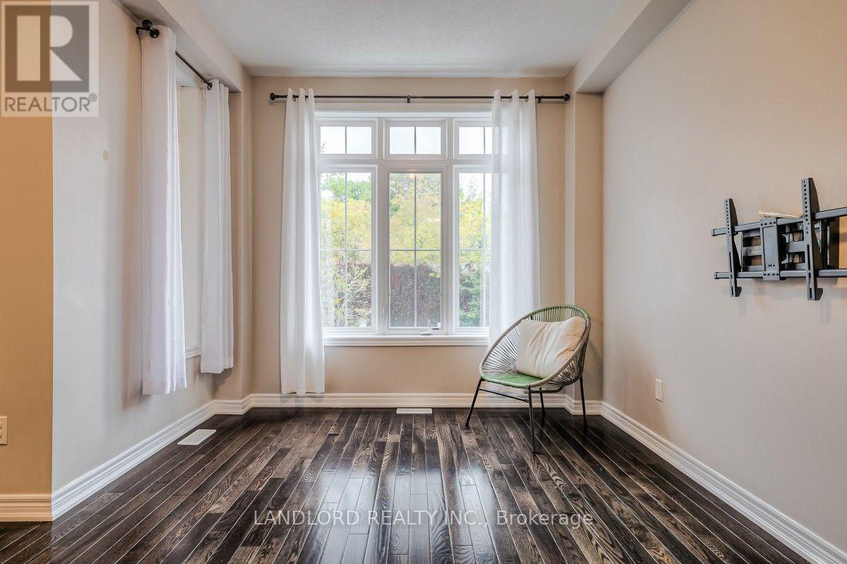 28 - 181 Plains Road W, Burlington, Ontario  L7T 0B1 - Photo 11 - W14094812