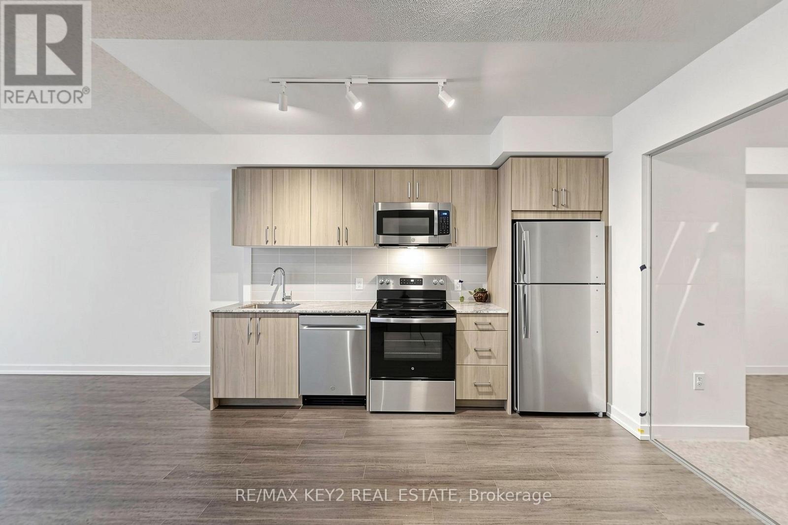 312 - 4010 Eglinton Avenue W, Toronto, Ontario  M9A 0G5 - Photo 11 - W14094826