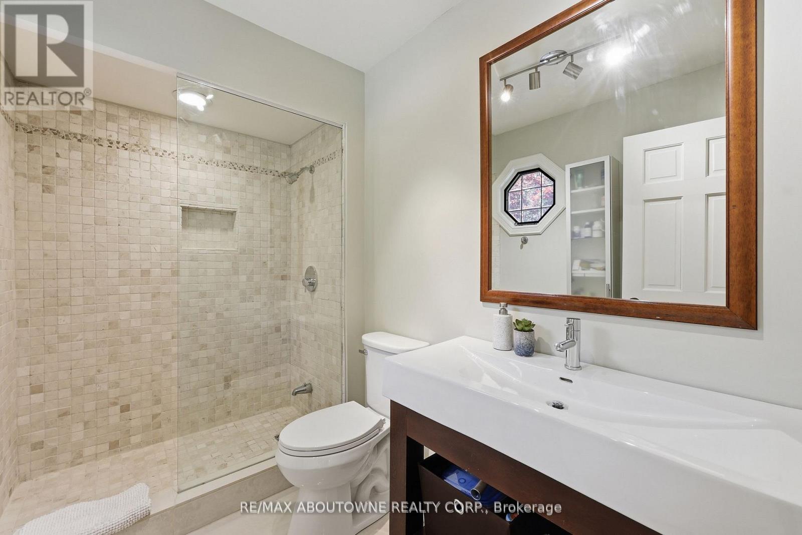 437 Cairncroft Road, Oakville, Ontario  L6J 4N1 - Photo 36 - W14094924