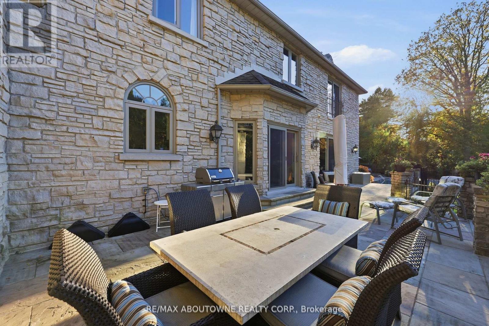 437 Cairncroft Road, Oakville, Ontario  L6J 4N1 - Photo 48 - W14094924