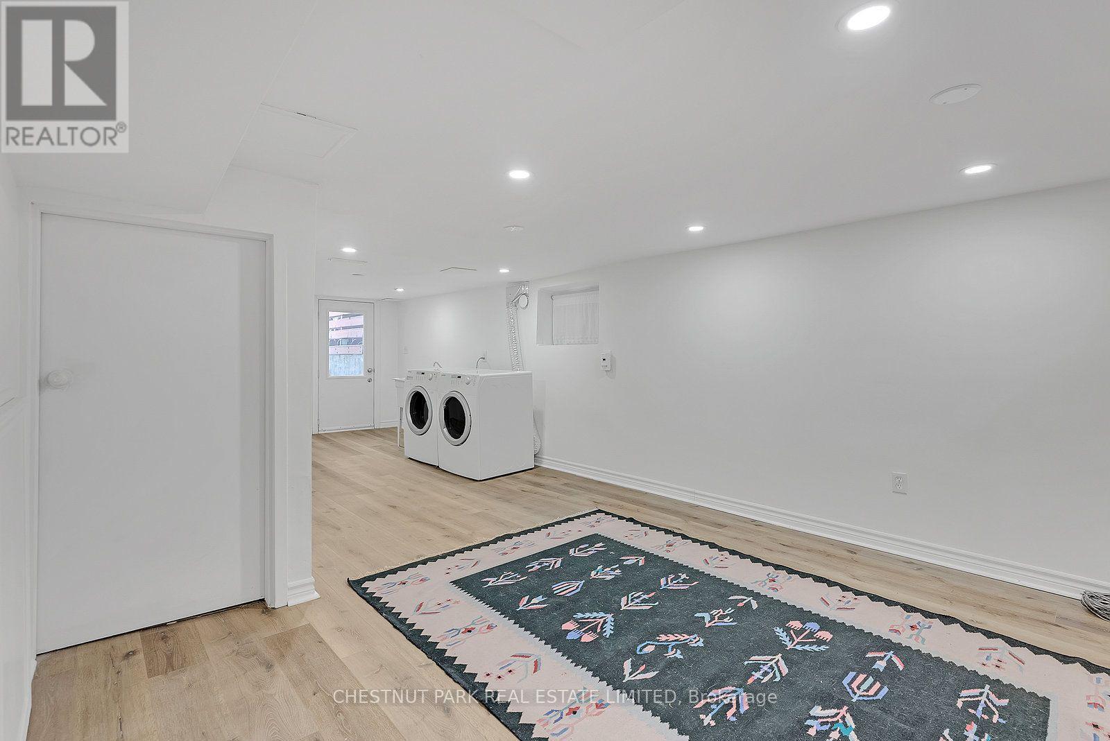 1383 Lansdowne Avenue, Toronto, Ontario  M6H 3Z9 - Photo 16 - W14094990
