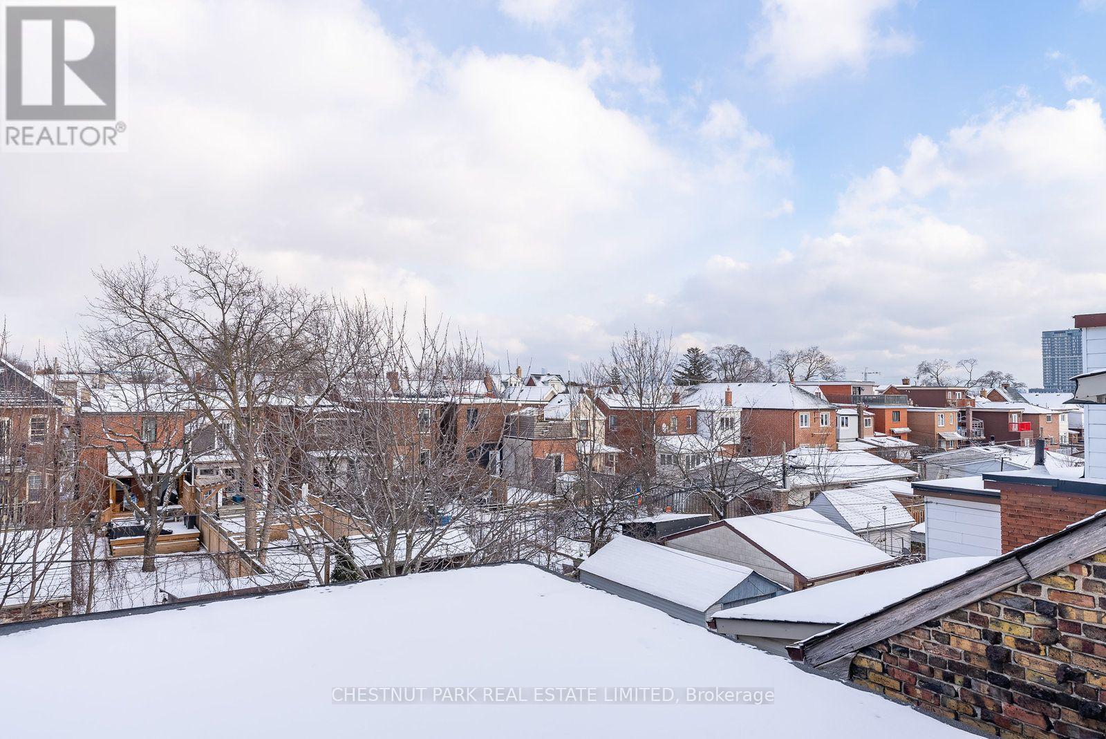 1383 Lansdowne Avenue, Toronto, Ontario  M6H 3Z9 - Photo 35 - W14094990