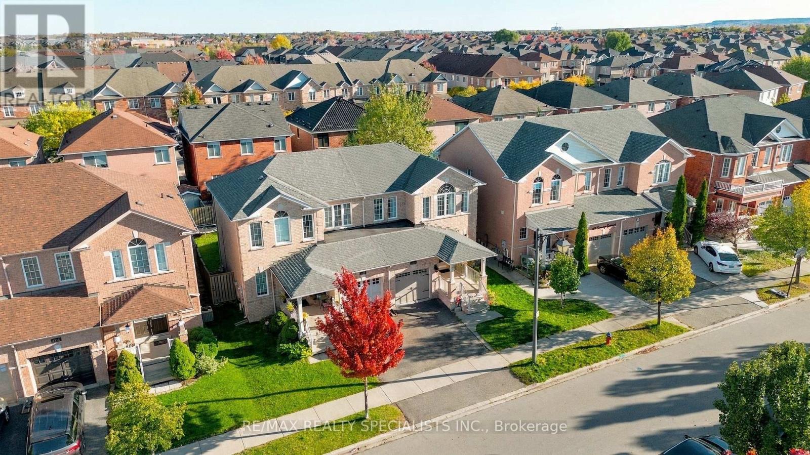 1108 Cumming Boulevard, Milton, Ontario  L9T 6T6 - Photo 1 - W14095030