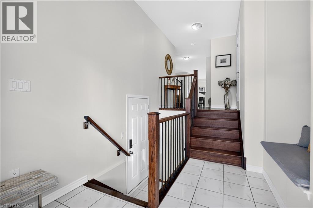 7 Pickett Place, Cambridge, Ontario  N3E 0B7 - Photo 4 - 40872491