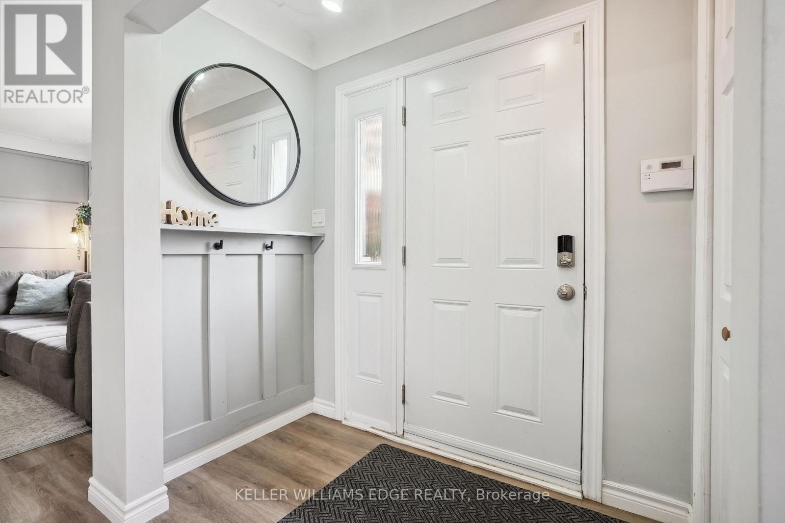 Upper - 13 Beaucourt Place, Hamilton, Ontario  L8S 2P8 - Photo 4 - X14094818