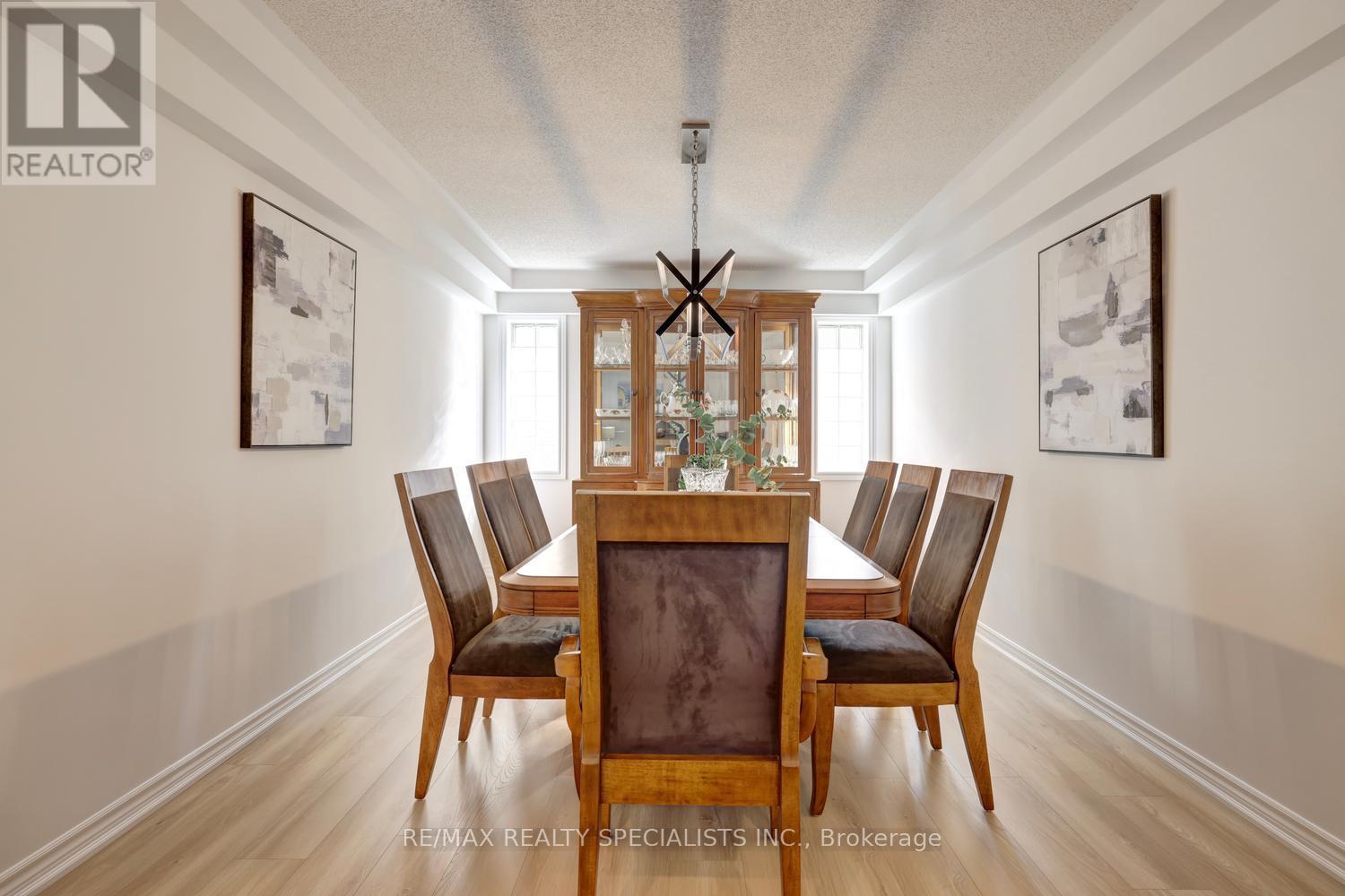 79 Westlawn Drive, Hamilton, Ontario  L9B 2K9 - Photo 6 - X14094936