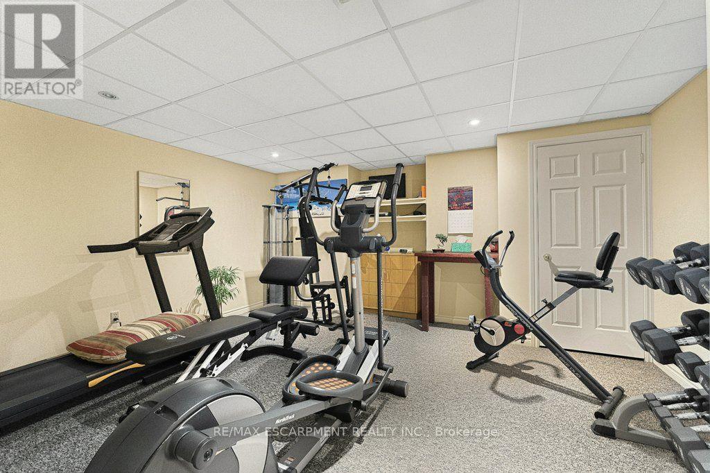 12 Weneil Drive, Hamilton, Ontario  L8B 0Z6 - Photo 37 - X14094954