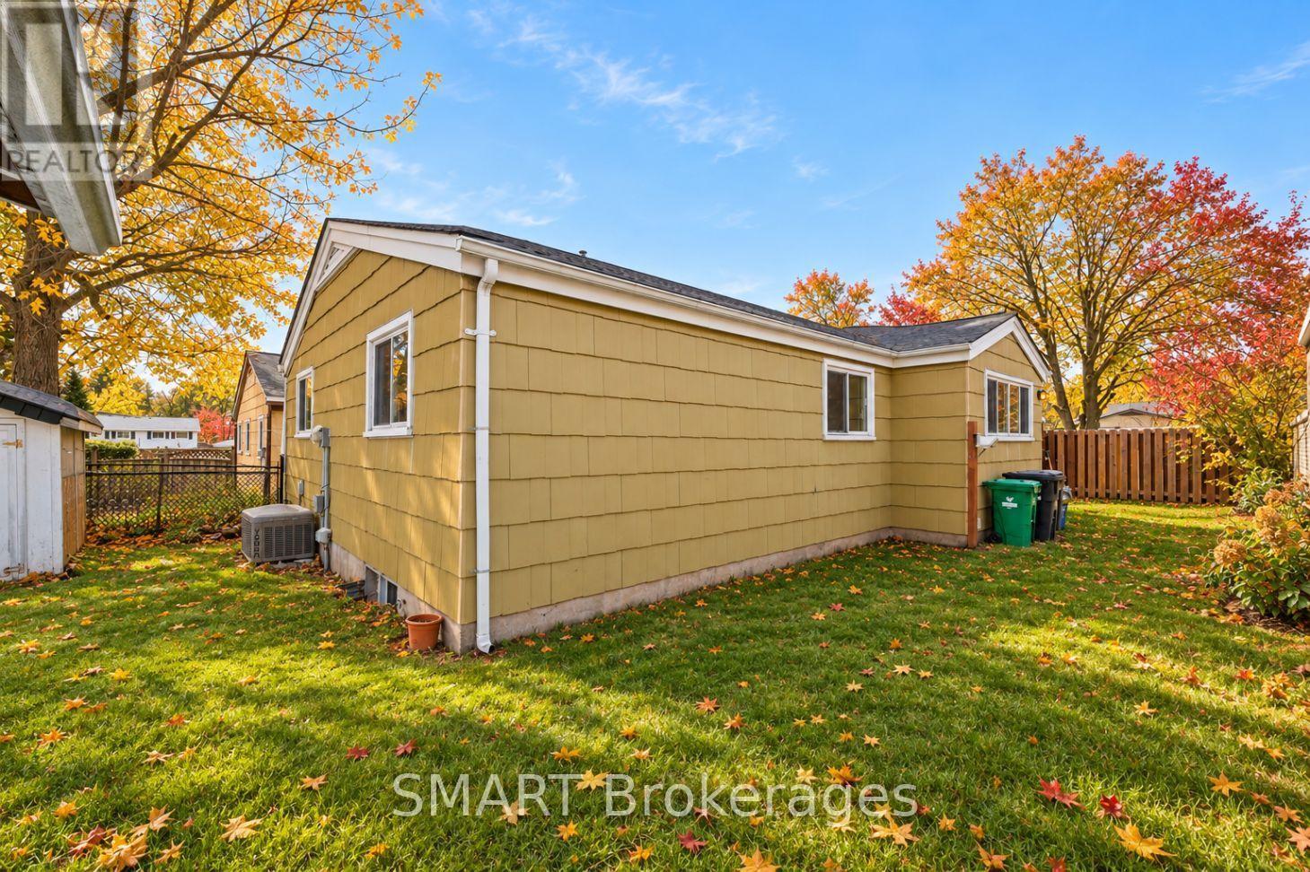 134 Pepperwood Crescent, Kitchener, Ontario  N2A 2R3 - Photo 35 - X14095036