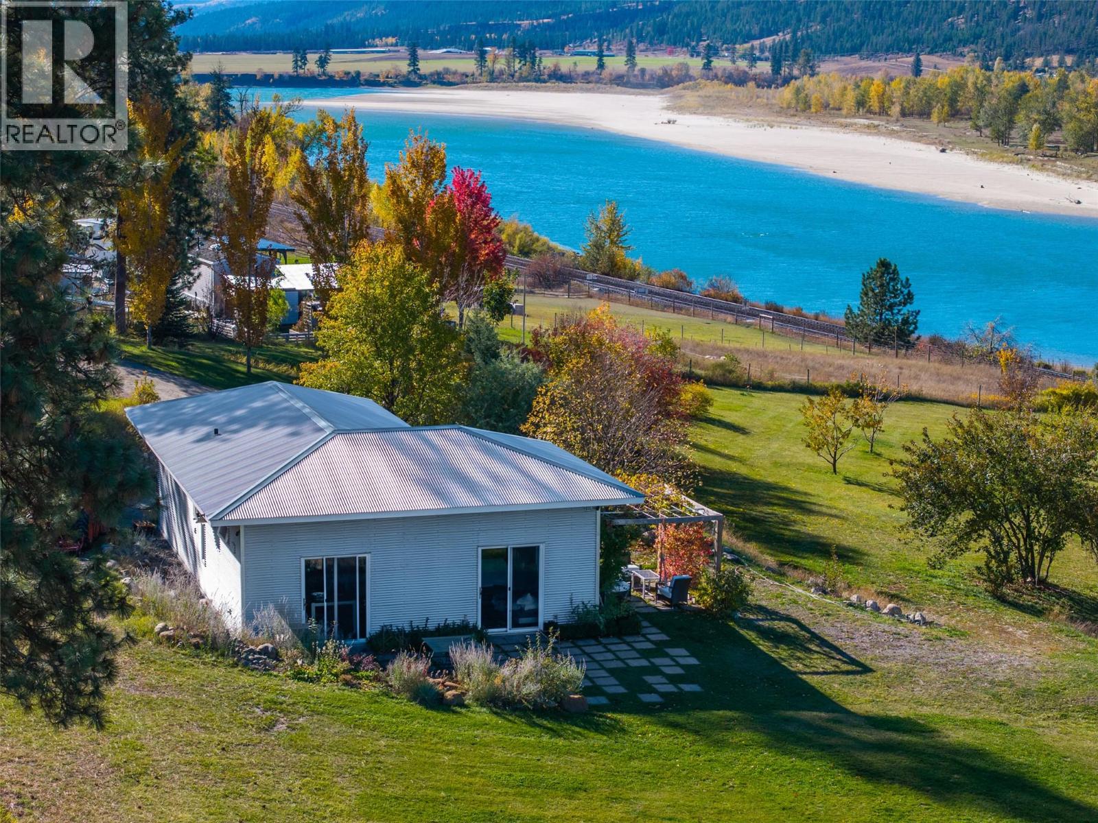 8121 Lyons Road, Kamloops, British Columbia