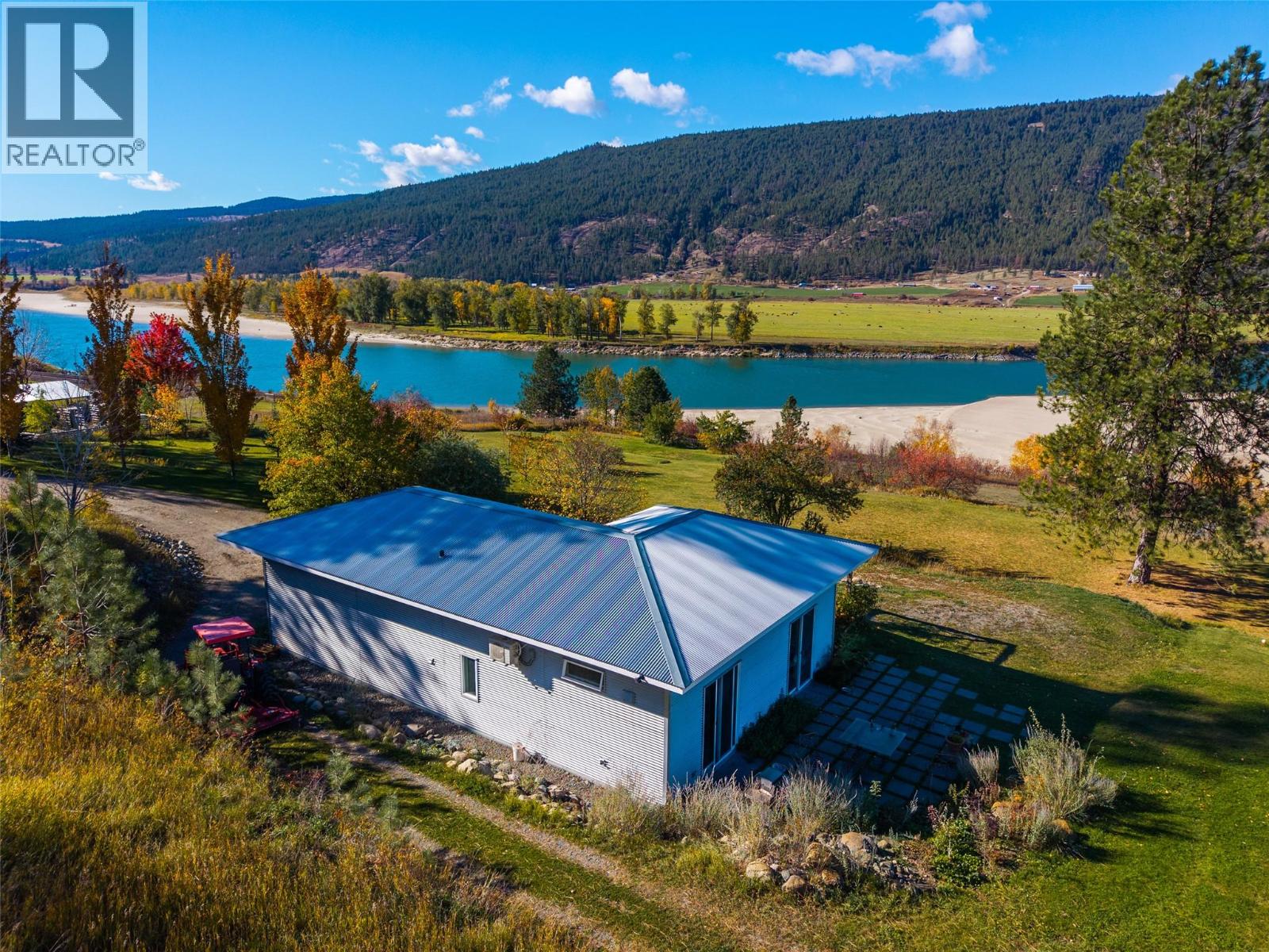 8121 Lyons Road, Kamloops, British Columbia  V0E 1Z2 - Photo 41 - 10400196