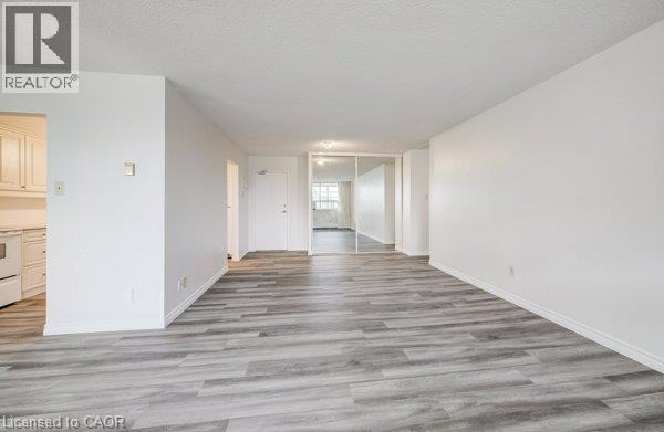 65 Westmount Road N Unit# 412, Waterloo, Ontario  N2L 5G6 - Photo 7 - 40859475