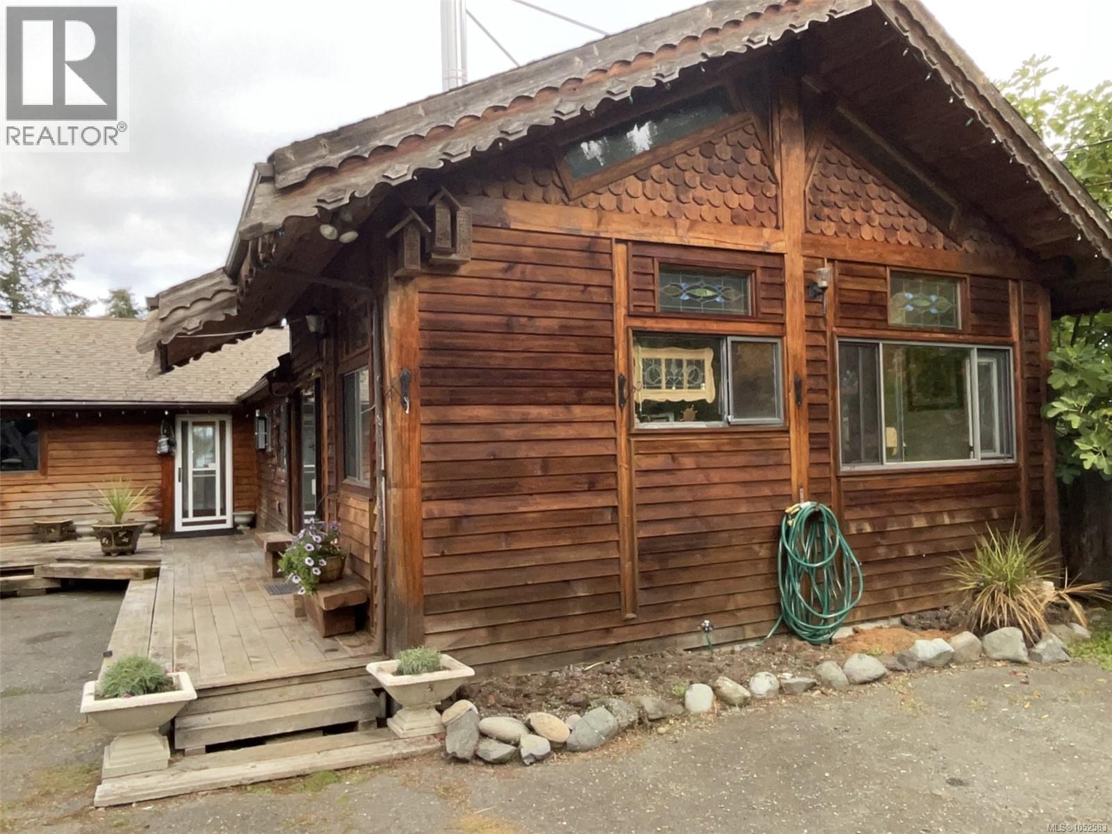 3875 Rumble Rd