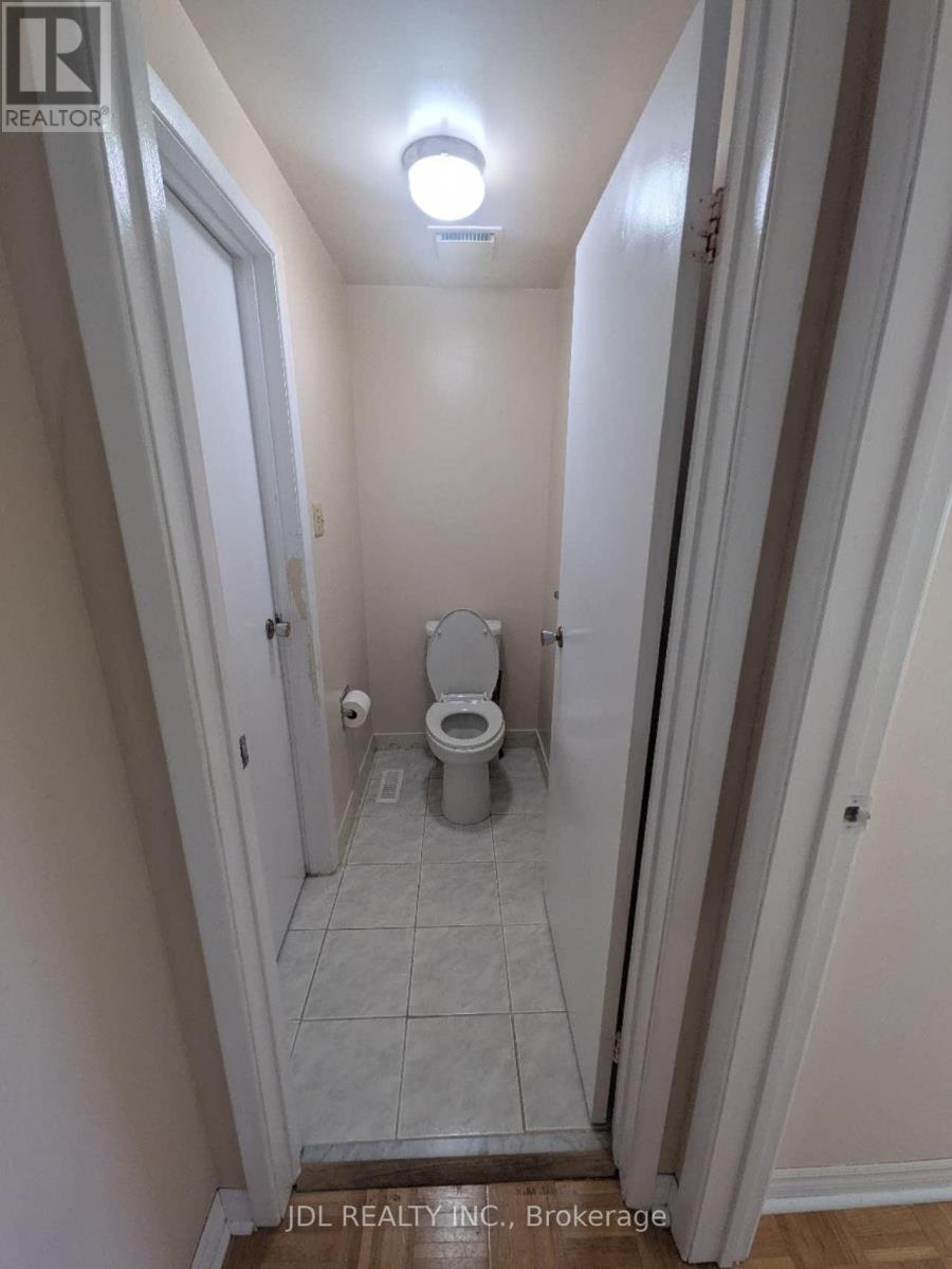 110 Bellefontaine Street, Toronto, Ontario  M1S 4E6 - Photo 15 - E14092714