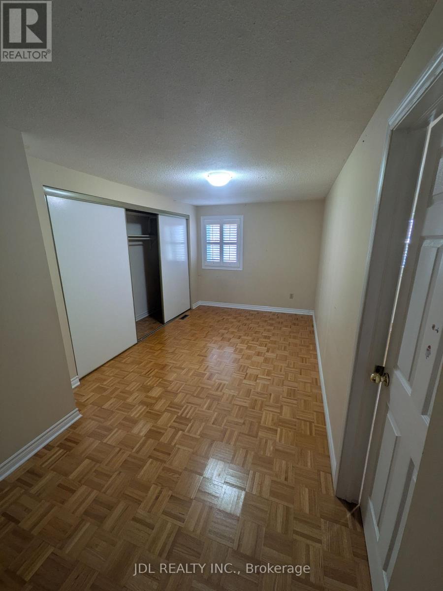 110 Bellefontaine Street, Toronto, Ontario  M1S 4E6 - Photo 7 - E14092714