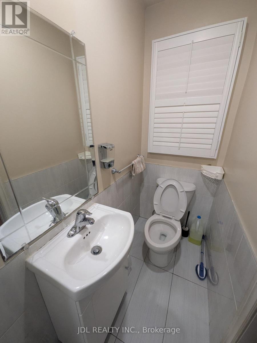110 Bellefontaine Street, Toronto, Ontario  M1S 4E6 - Photo 6 - E14092714